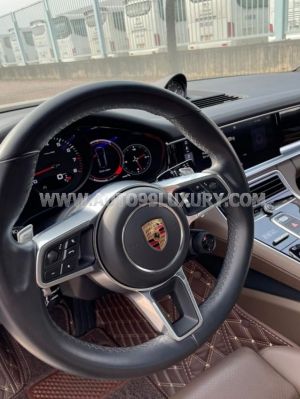 Xe Porsche Panamera 4 Executive 2019