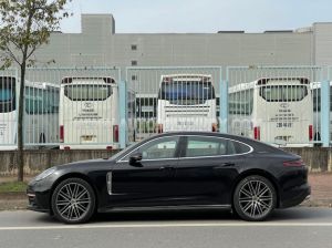 Xe Porsche Panamera 4 Executive 2019