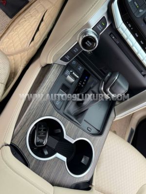 Xe Toyota Land Cruiser 3.5 V6 2024