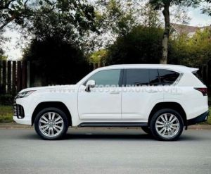 Xe Lexus LX 600 Urban 2024