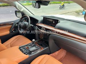 Xe Lexus LX 570 2016