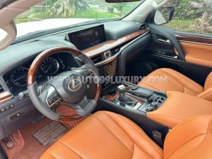 Xe Lexus LX 570 2016