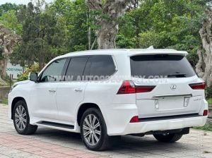 Xe Lexus LX 570 2016