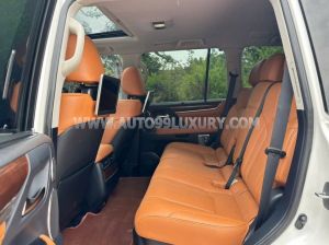 Xe Lexus LX 570 2016