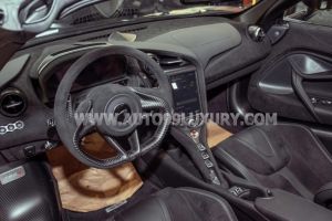 Xe McLaren 720S Spider 4.0 V8 2021