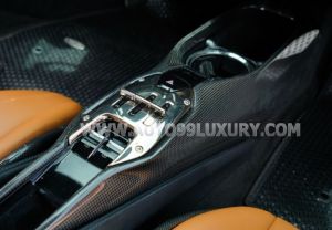 Xe Ferrari SF90 Stradale 4.0 V8 2022