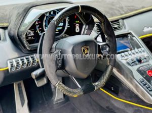 Xe Lamborghini Aventador LP 700-4 2015