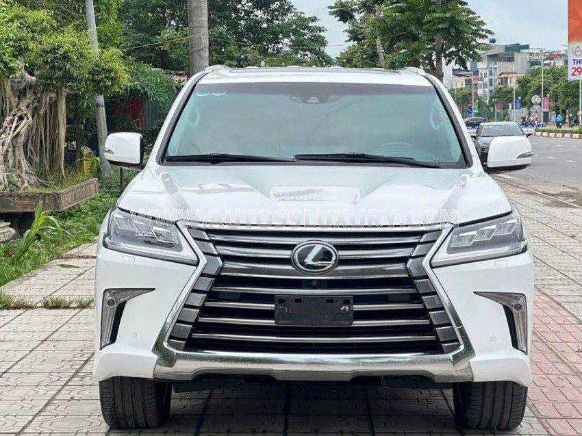 Xe Lexus LX 570 2016
