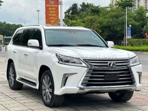 Xe Lexus LX 570 2016