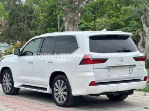 Xe Lexus LX 570 2016