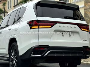 Xe Lexus LX 600 F-Sport 2023