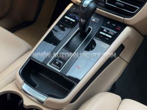 Xe Porsche Macan 2.0 2022