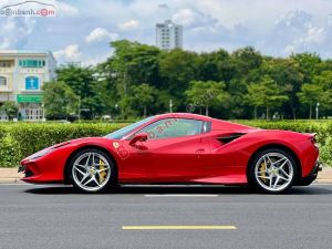 Xe Ferrari F8 Spyder 2021