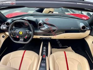 Xe Ferrari F8 Spyder 2021