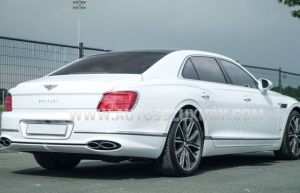 Xe Bentley Flying Spur First Edition W12 2022