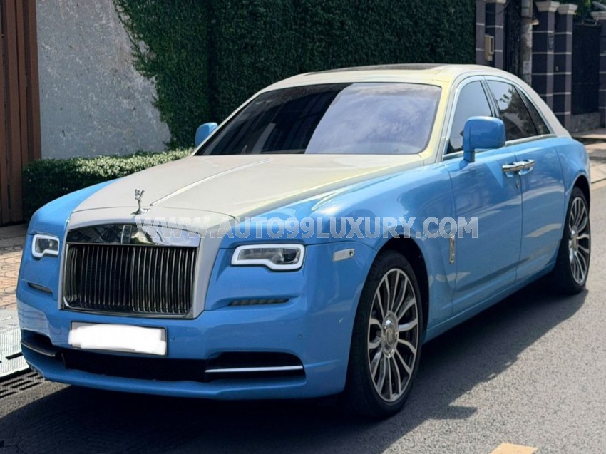 Rolls Royce Ghost 6.6 V12 2010