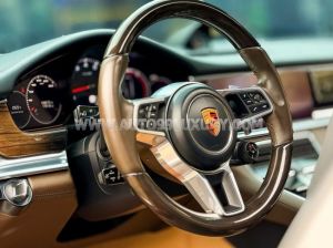 Xe Porsche Panamera 3.0 V6 2018