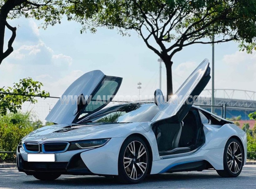 BMW i8 1.5L Hybrid 2015