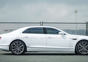 Xe Bentley Flying Spur First Edition W12 2022