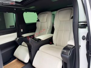 Xe Lexus LM 350 2021