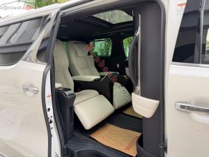 Xe Lexus LM 350 2021