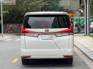 Xe Lexus LM 350 2021