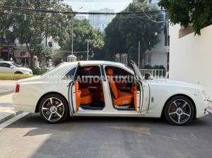 Xe Rolls Royce Ghost 6.6 V12 2010