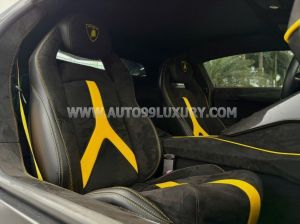 Xe Lamborghini Aventador LP 700-4 2015