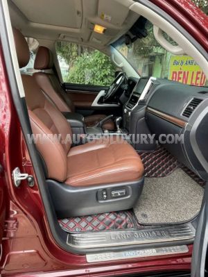 Xe Toyota Land Cruiser 4.6 V8 2020
