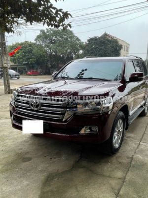 Xe Toyota Land Cruiser 4.6 V8 2020