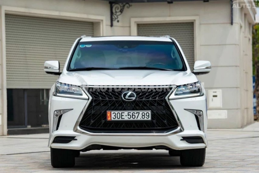 Lexus LX 570 2016