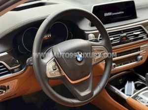 Xe BMW 7 Series 730Li 2016