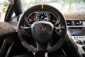 Xe Lamborghini Aventador LP 700-4 2015
