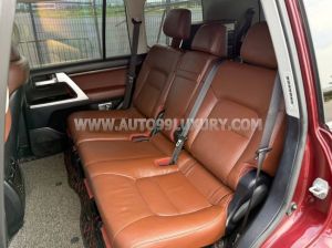 Xe Toyota Land Cruiser 4.6 V8 2020