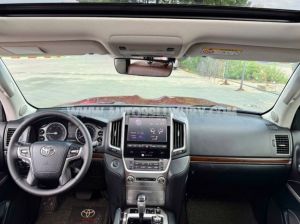 Xe Toyota Land Cruiser 4.6 V8 2020