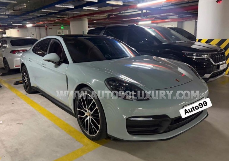 Porsche Panamera 3.0 V6 2018