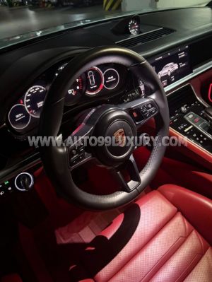 Xe Porsche Panamera 3.0 V6 2018