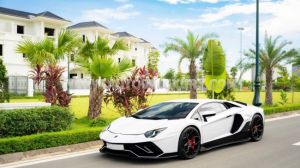 Xe Lamborghini Aventador LP 700-4 2015