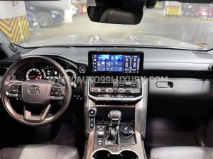 Xe Toyota Land Cruiser 3.5 V6 2024