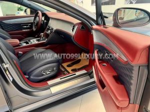 Xe Bentley Flying Spur First Edition V8 2022