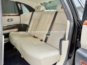 Xe Rolls Royce Ghost 6.6 V12 2010
