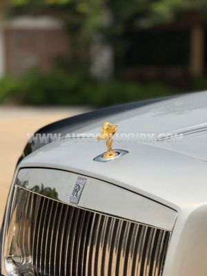 Xe Rolls Royce Ghost 6.6 V12 2010