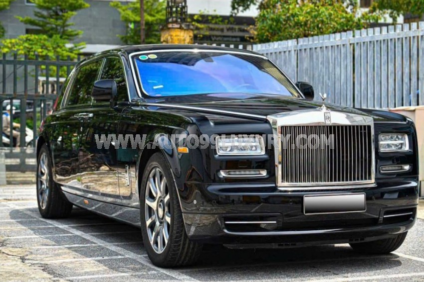 Rolls Royce Phantom EWB 2015