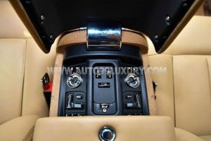 Xe Rolls Royce Phantom EWB 2015