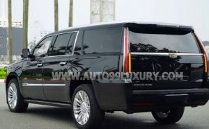 Xe Cadillac Escalade ESV Platinum 2015