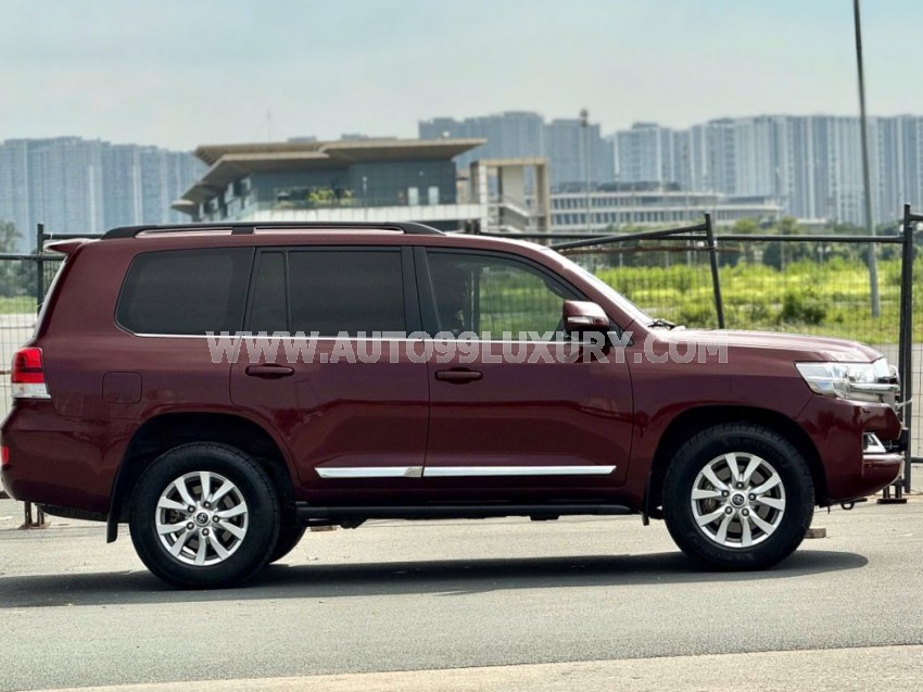 Toyota Land Cruiser 4.6 V8 2020
