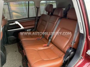 Xe Toyota Land Cruiser 4.6 V8 2020