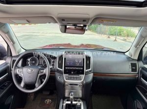 Xe Toyota Land Cruiser 4.6 V8 2020