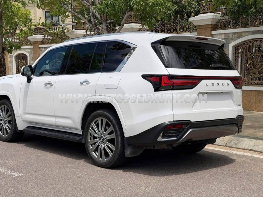 Lexus LX 600 Urban 2023
