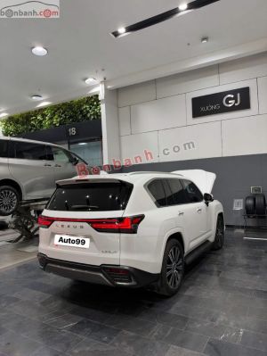 Xe Lexus LX 600 Urban 2026